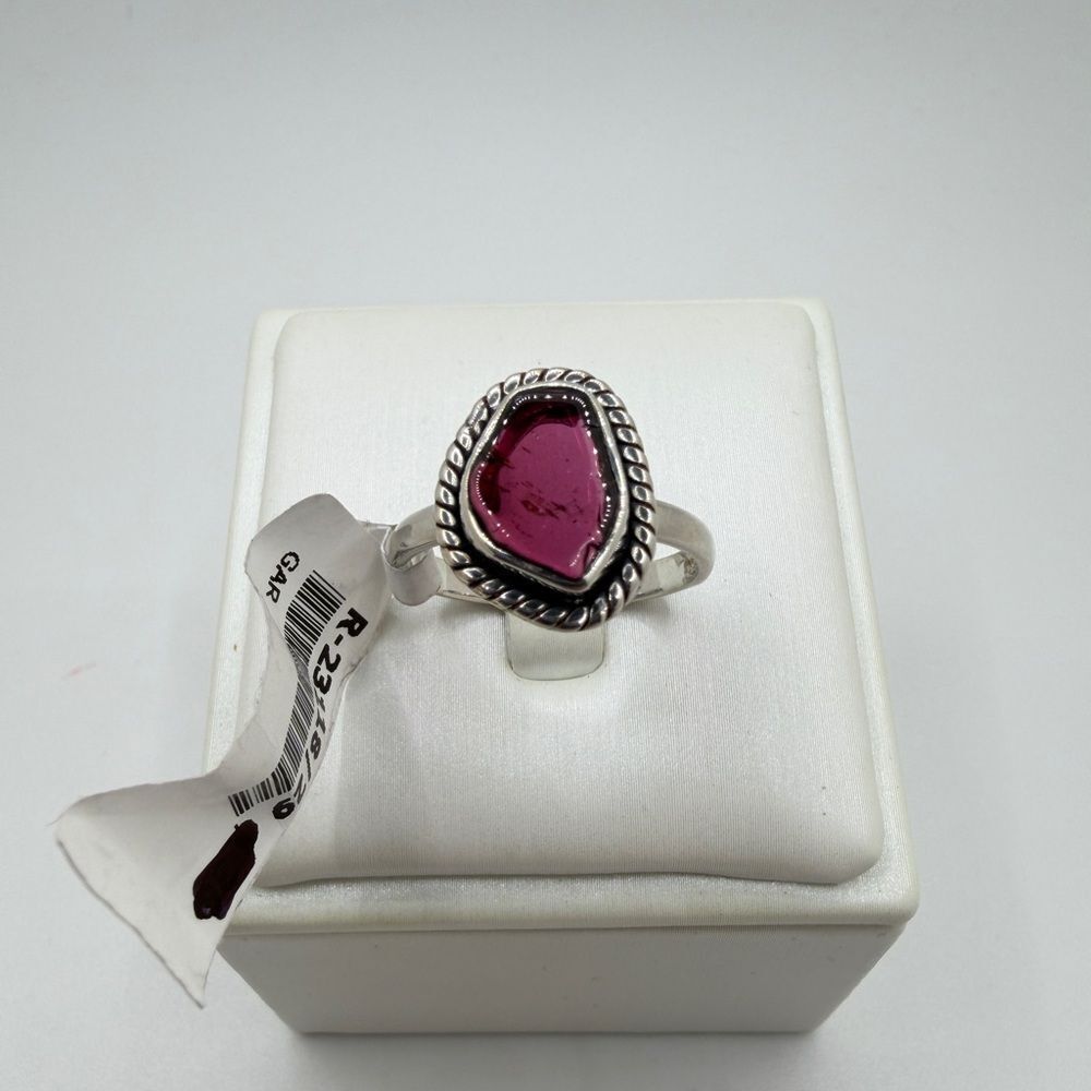 NWT 8x10mm Rhodalite Garnet solitaire ring in sterling silver w/ rope design!